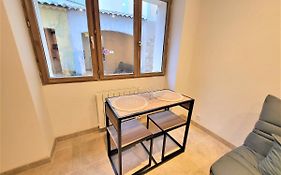 T2 Rdc Neuf/Wifi/Centre Village