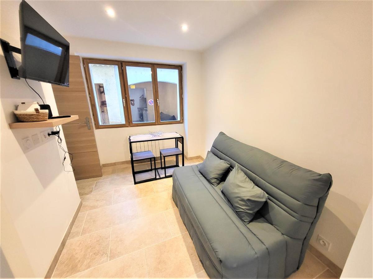 T2 Rdc Neuf/Wifi/Centre Village Castellane Extérieur photo